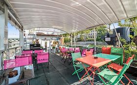Studio Peniche au coeur de Lyon pour 2 personnes, insolite et calme